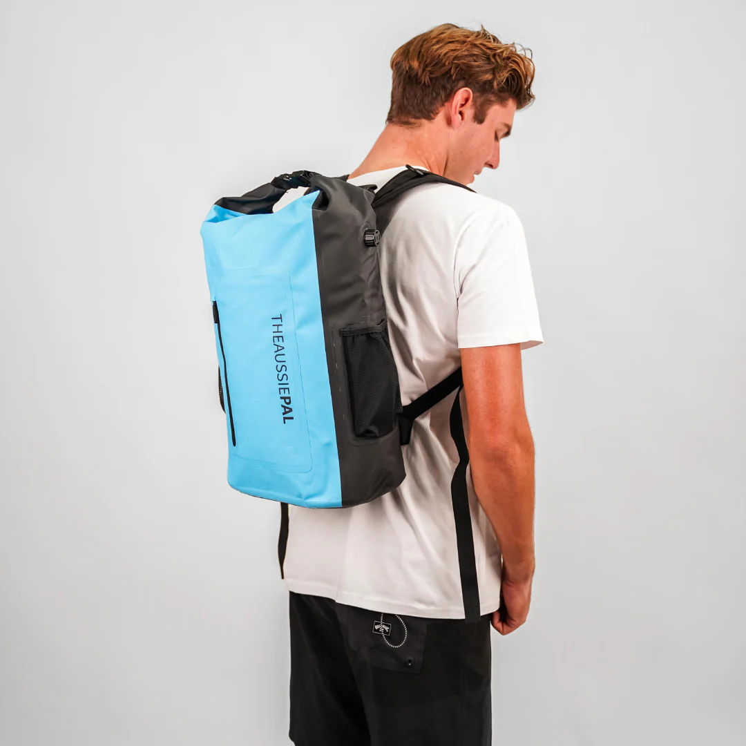 Insulated Cooler Backpack 20L - Image 11