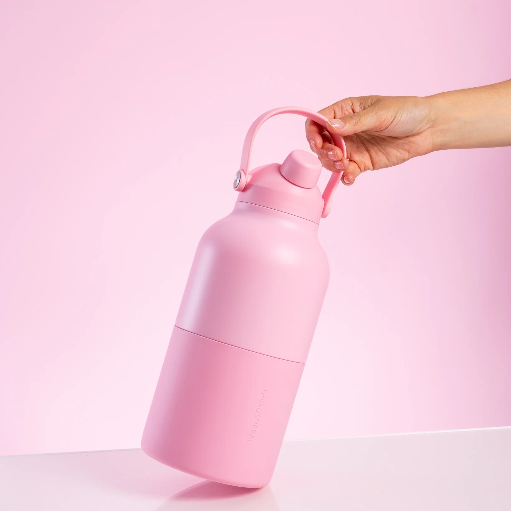 Insulated Bottle 2L - Image 170