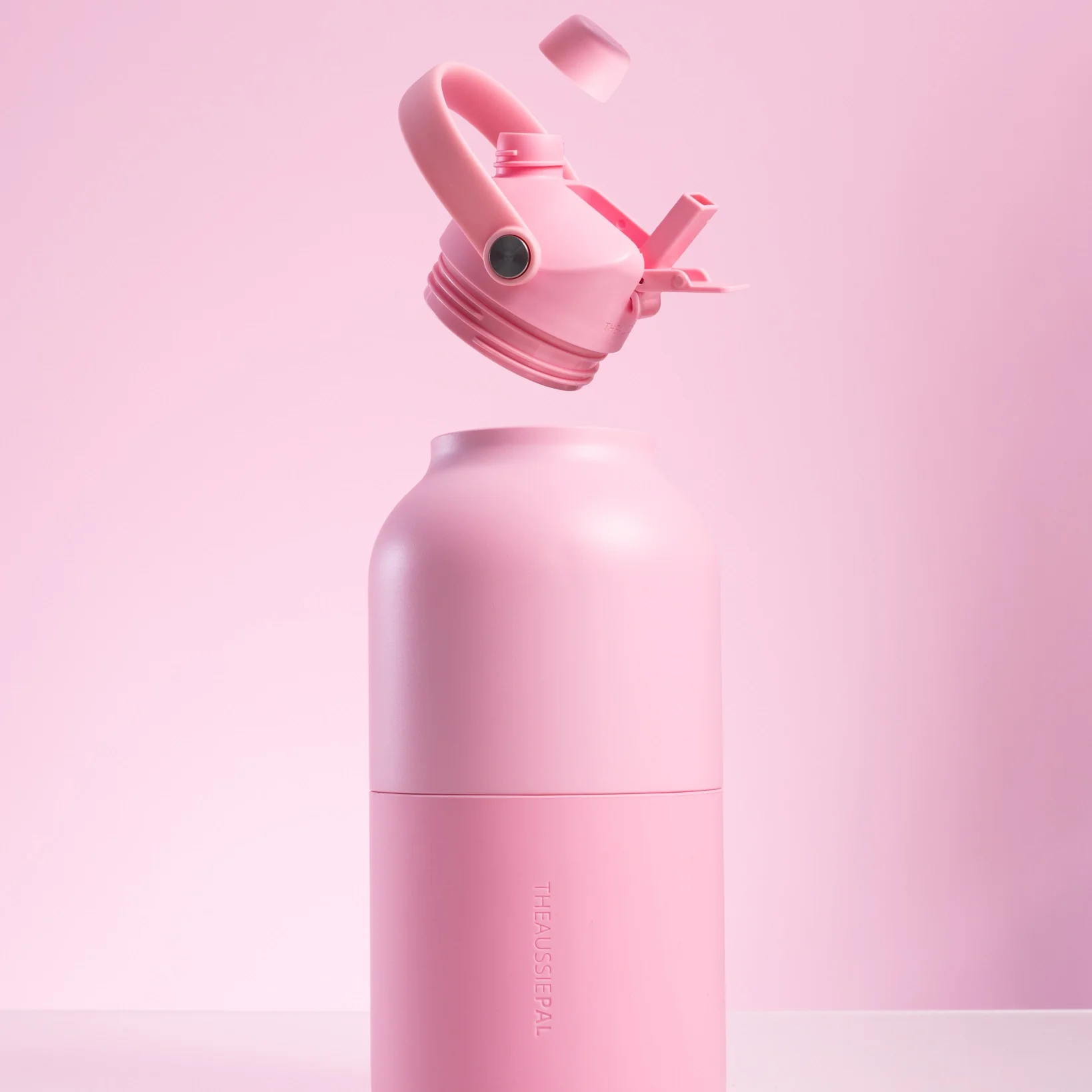 Insulated Bottle 2L - Image 171