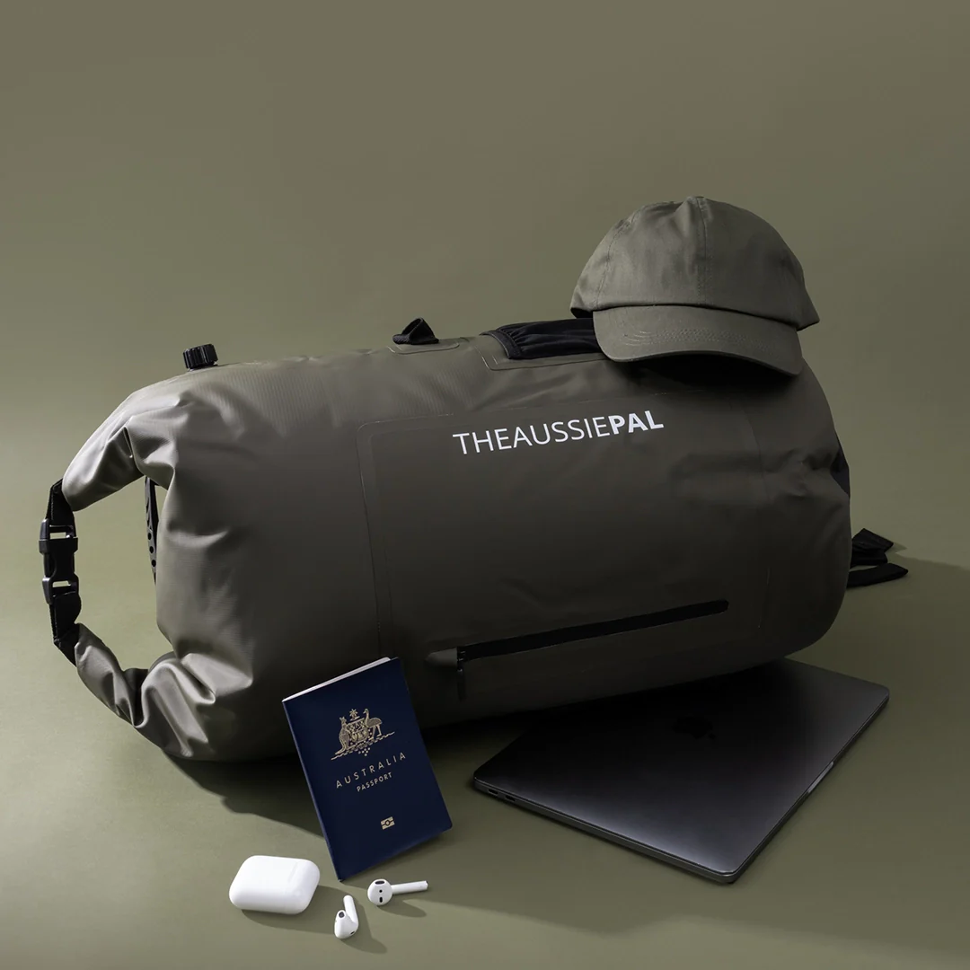 Insulated Cooler Backpack 35L - Image 15