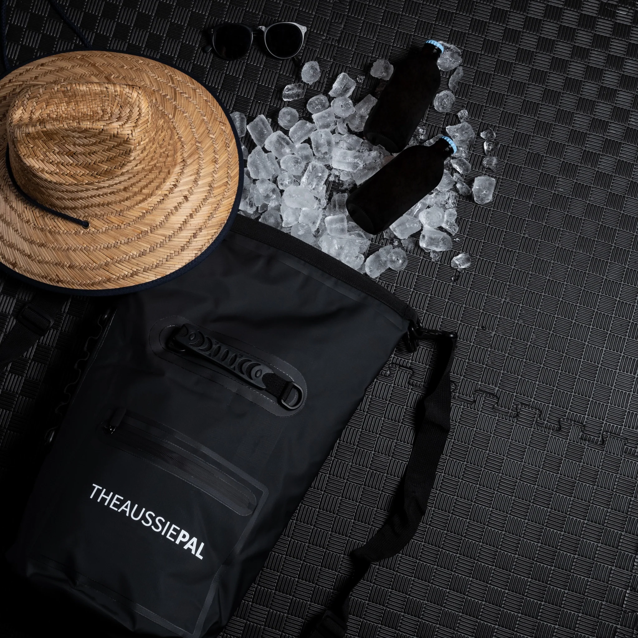 Insulated Cooler Bag 15L - Image 9